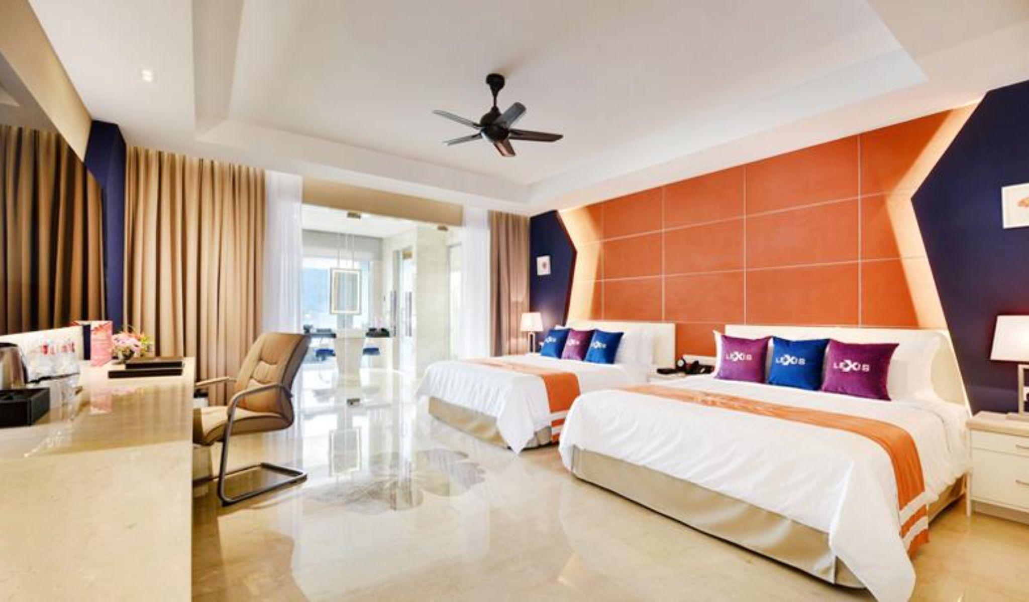 Lexis Suites Penang Bayan Lepas Buitenkant foto Deluxe Room